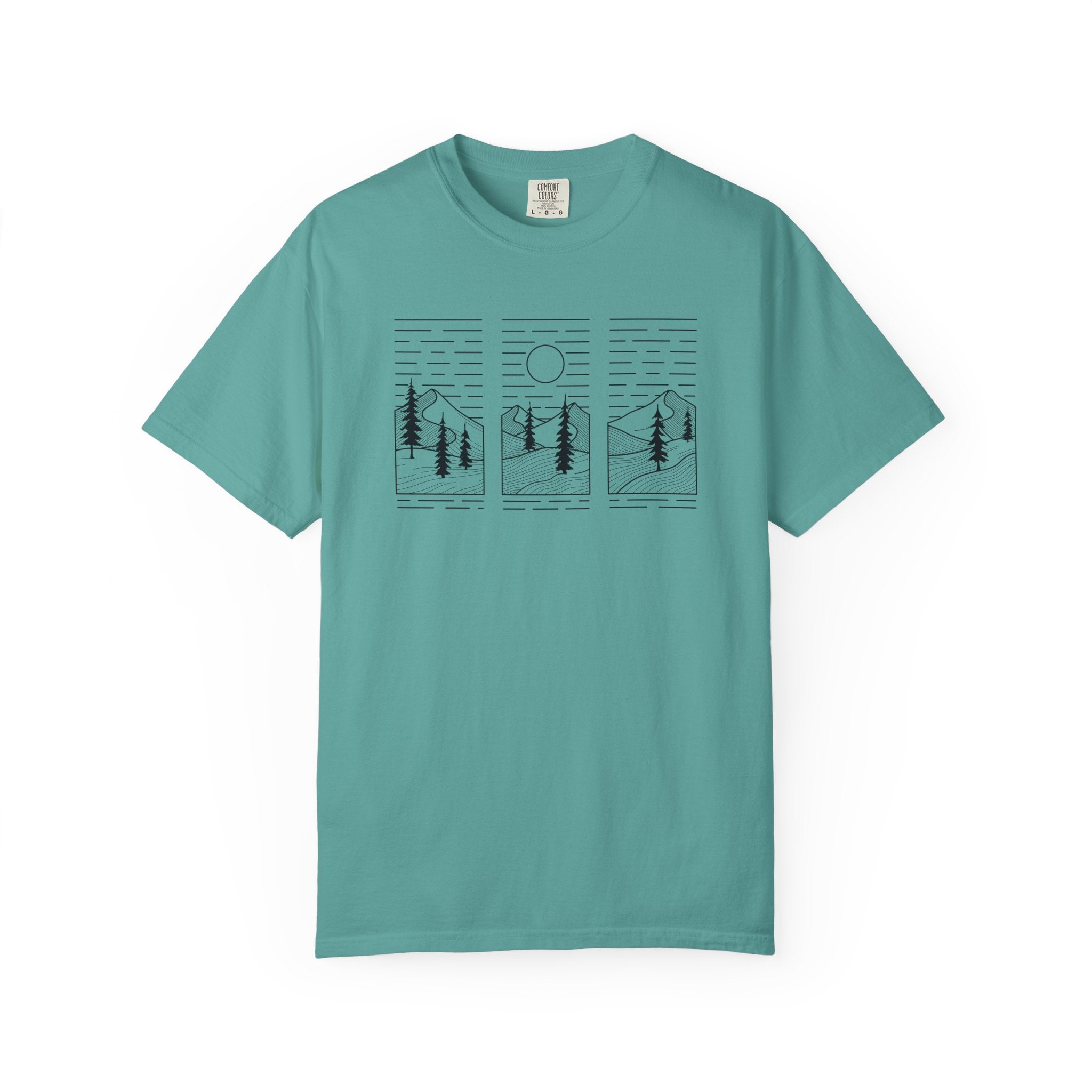 Minimalist 3-Panel Mountains